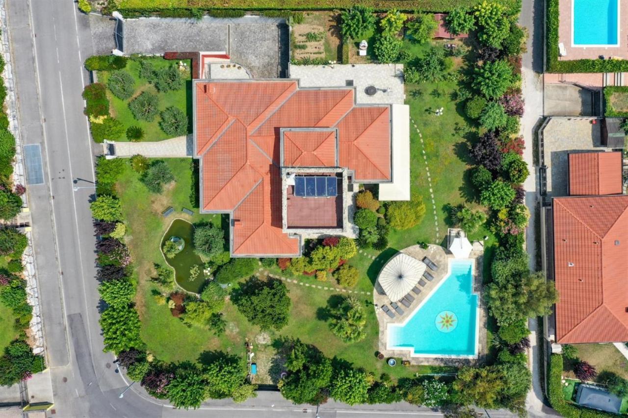 Private Luxury Villa With Pool Moniga del Garda Экстерьер фото