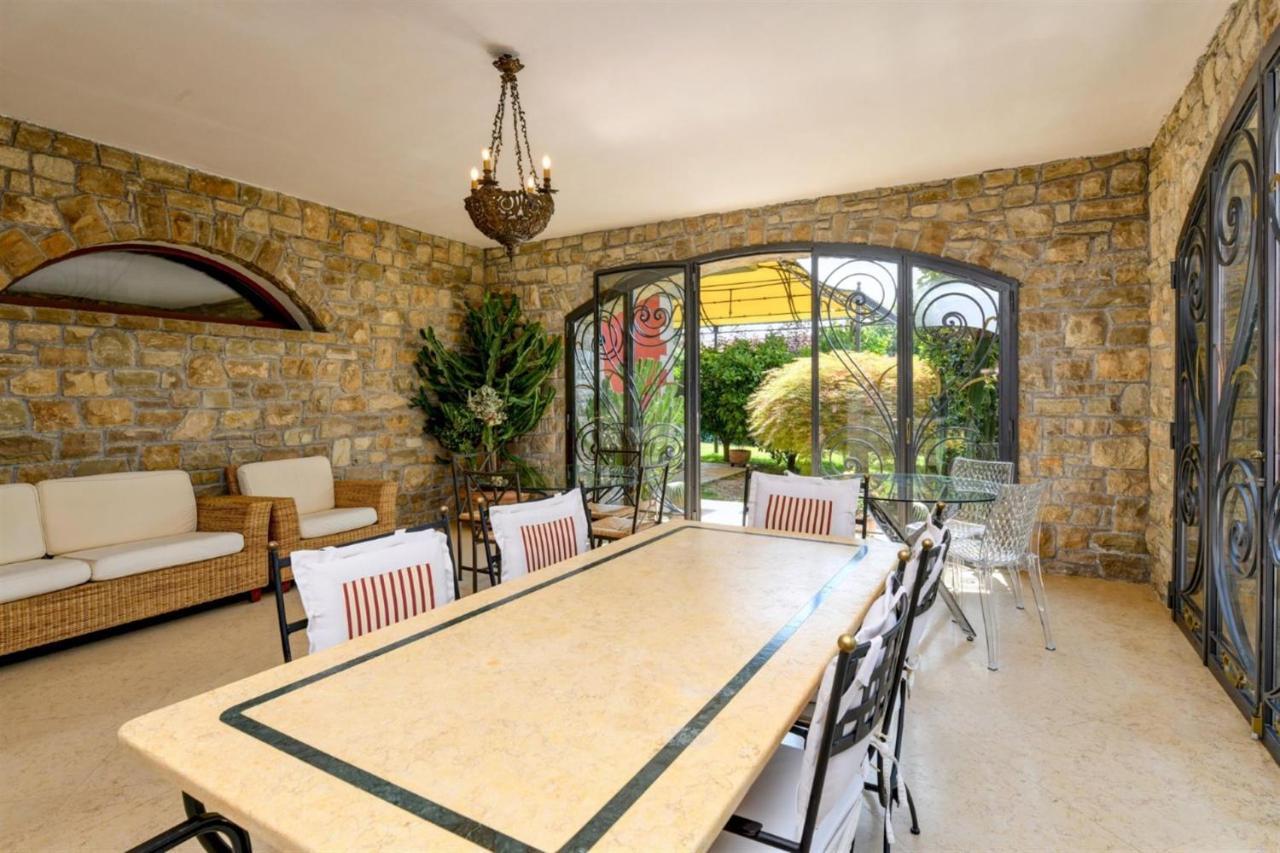 Private Luxury Villa With Pool Moniga del Garda Экстерьер фото