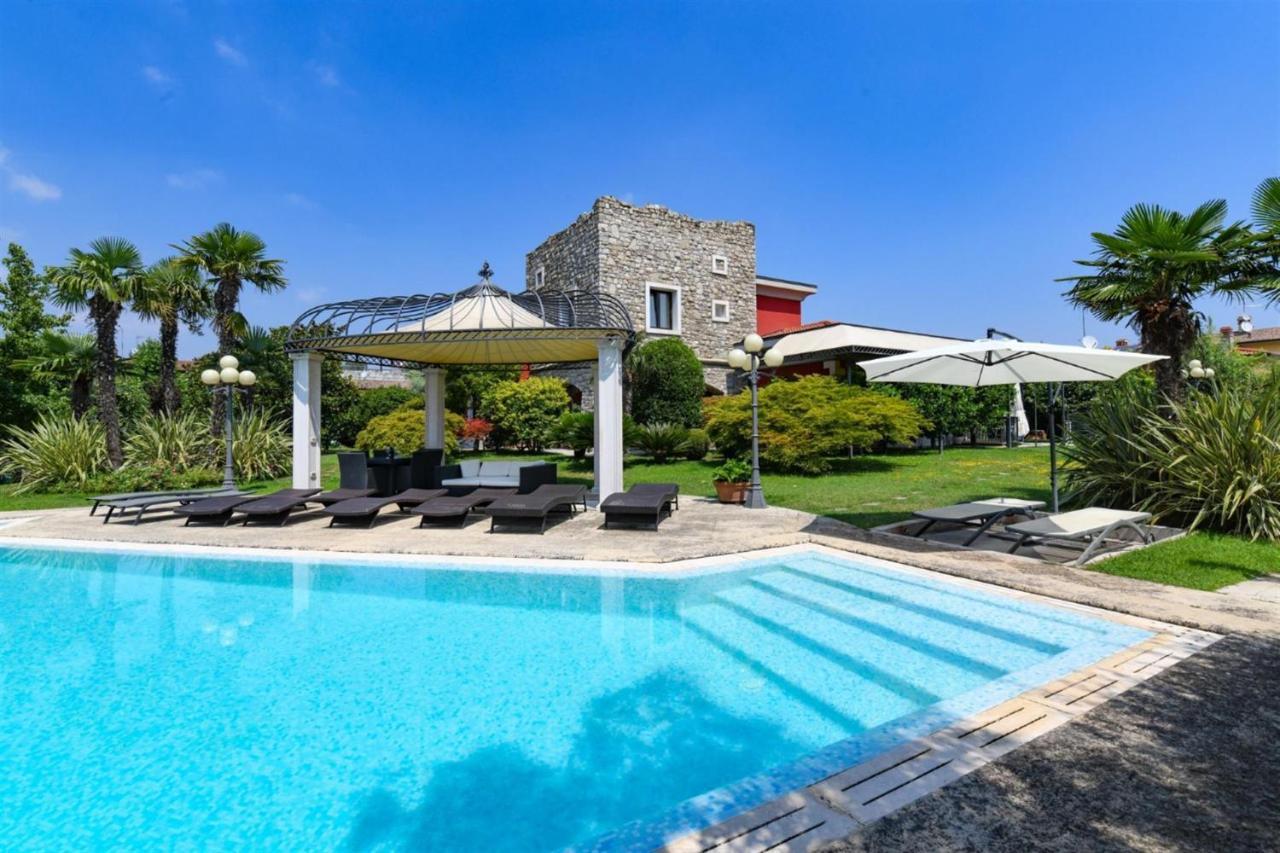 Private Luxury Villa With Pool Moniga del Garda Экстерьер фото