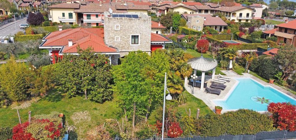 Private Luxury Villa With Pool Moniga del Garda Экстерьер фото